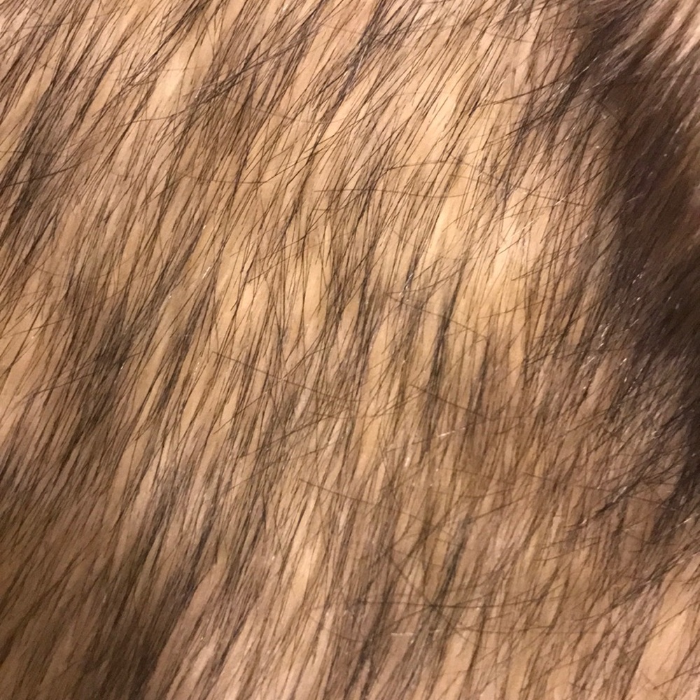 Kenar faux fur vest - Picture 9 of 9